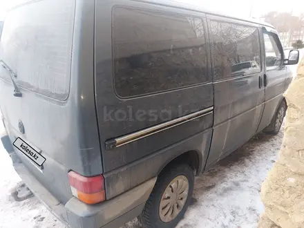 Volkswagen Caravelle 1994 года за 3 290 000 тг. в Кокшетау – фото 3