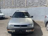 Volkswagen Golf 1995 года за 2 500 000 тг. в Караганда