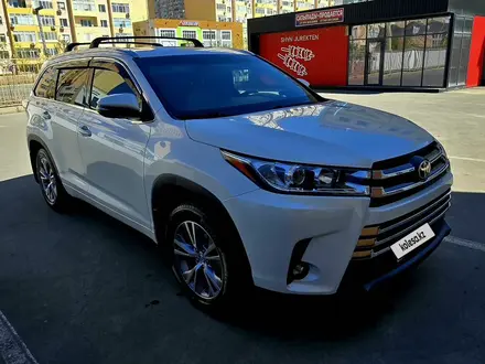 Toyota Highlander 2014 года за 10 111 111 тг. в Атырау – фото 2