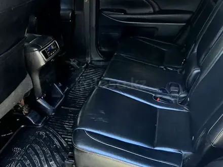 Toyota Highlander 2014 года за 10 111 111 тг. в Атырау – фото 10