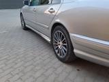 Mercedes-Benz E 320 2001 года за 5 500 000 тг. в Актау – фото 4