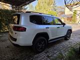 Toyota Land Cruiser 2022 года за 51 490 000 тг. в Алматы – фото 5