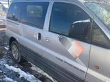 Hyundai Starex 2002 годаfor2 500 000 тг. в Алматы – фото 2