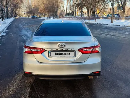 Toyota Camry 2020 года за 12 800 000 тг. в Алматы – фото 7