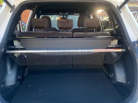 Toyota RAV4 2018 года за 11 100 000 тг. в Атырау – фото 5