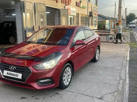 Hyundai Accent 2018 года за 6 300 000 тг. в Алматы