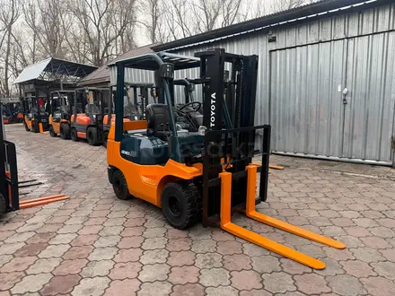 Toyota  7FG30 2000 года за 4 900 000 тг. в Алматы – фото 2