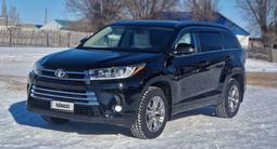 Toyota Highlander 2015 годаүшін11 550 000 тг. в Актобе – фото 2