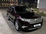 Toyota Highlander 2010 годаүшін10 500 000 тг. в Тараз