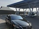 Lexus ES 300h 2016 года за 12 300 000 тг. в Шымкент – фото 3