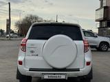 Toyota RAV4 2012 года за 8 300 000 тг. в Актобе – фото 5