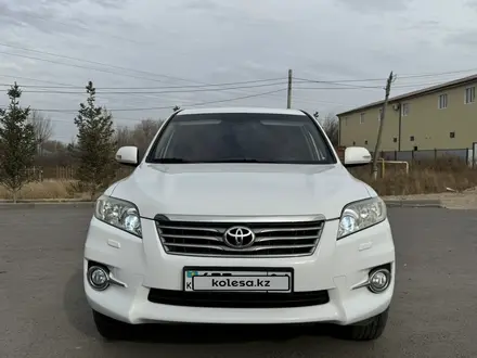 Toyota RAV4 2012 года за 8 300 000 тг. в Актобе – фото 3