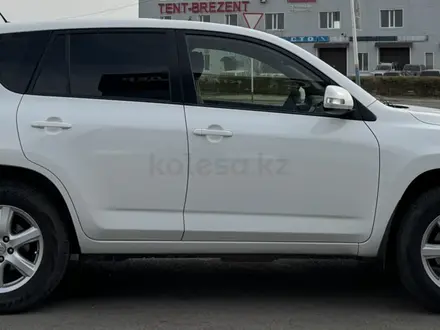 Toyota RAV4 2012 года за 8 300 000 тг. в Актобе – фото 7