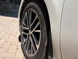 Брызговики CARBON камри camry 70 75 80 за 35 000 тг. в Алматы – фото 3