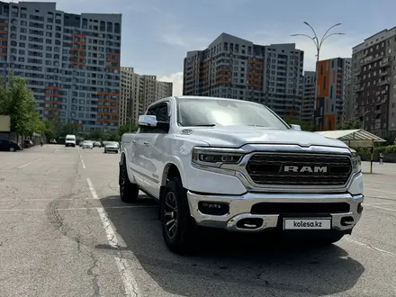 Dodge RAM 2021 года за 37 950 000 тг. в Алматы – фото 2
