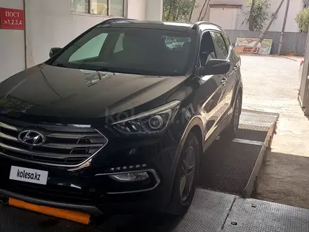 Hyundai Santa Fe 2016 года за 8 200 000 тг. в Кызылорда