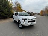 Toyota 4Runner 2017 годаүшін22 500 000 тг. в Алматы – фото 2