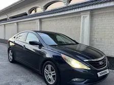 Hyundai Sonata, 2011