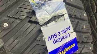 Goodyear Ultra Grip Arctic 2 225/45 R17 за 91 500 тг. в Алматы