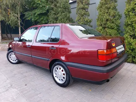 Volkswagen Golf 1993 года за 2 250 000 тг. в Тараз – фото 23