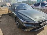 Hyundai Elantra 2024 годаүшін9 600 000 тг. в Астана