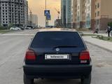 Volkswagen Golf 1993 года за 1 800 000 тг. в Астана – фото 4