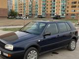 Volkswagen Golf 1993 года за 1 800 000 тг. в Астана – фото 3