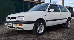 Volkswagen Golf 1993 года за 1 350 000 тг. в Астана – фото 2