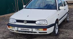 Volkswagen Golf 1993 года за 1 350 000 тг. в Астана