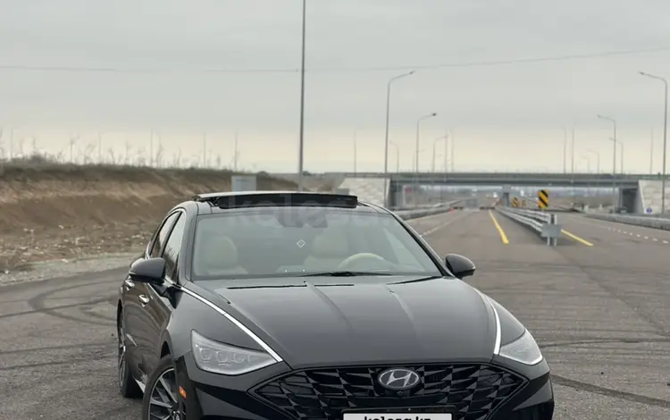 Hyundai Sonata 2021 годаfor13 250 000 тг. в Алматы