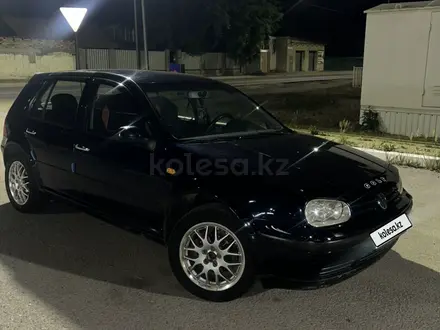 Volkswagen Golf 1999 года за 2 600 000 тг. в Караганда – фото 3