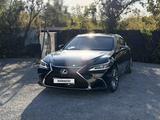 Lexus ES 250 2018 годаүшін17 390 000 тг. в Алматы – фото 3