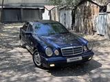 Mercedes-Benz E 230 1995 года за 2 600 000 тг. в Алматы
