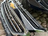 Решетка радиатора Chevrolet Trailblazer II за 100 000 тг. в Мерке – фото 5