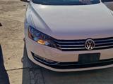 Volkswagen Passat 2013 года за 4 000 000 тг. в Атырау – фото 2