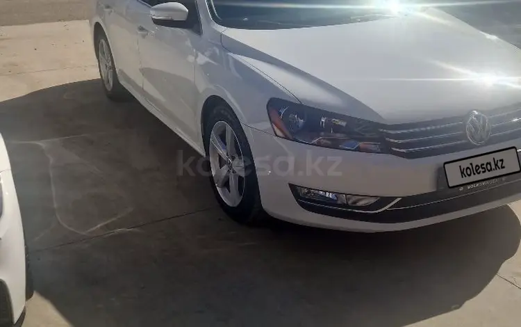 Volkswagen Passat 2013 года за 4 000 000 тг. в Атырау