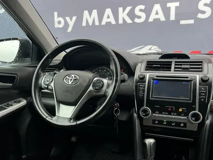 Toyota Camry 2013 года за 8 500 000 тг. в Актобе – фото 13