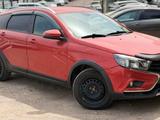 ВАЗ (Lada) Vesta SW Cross 2021 года за 5 100 000 тг. в Алматы – фото 2