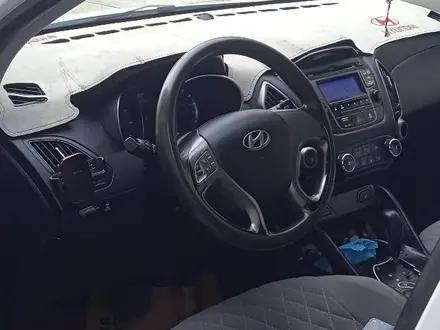 Hyundai Tucson 2015 года за 8 000 000 тг. в Атырау – фото 6