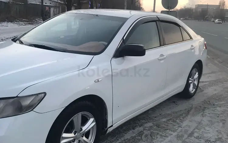 Toyota Camry 2007 годаүшін3 650 000 тг. в Семей