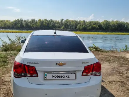 Chevrolet Cruze 2012 года за 4 800 000 тг. в Семей – фото 3