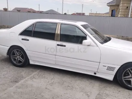 Mercedes-Benz S 320 1996 года за 2 900 000 тг. в Атырау – фото 4