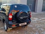Chevrolet Niva 2014 года за 3 600 000 тг. в Караганда – фото 4