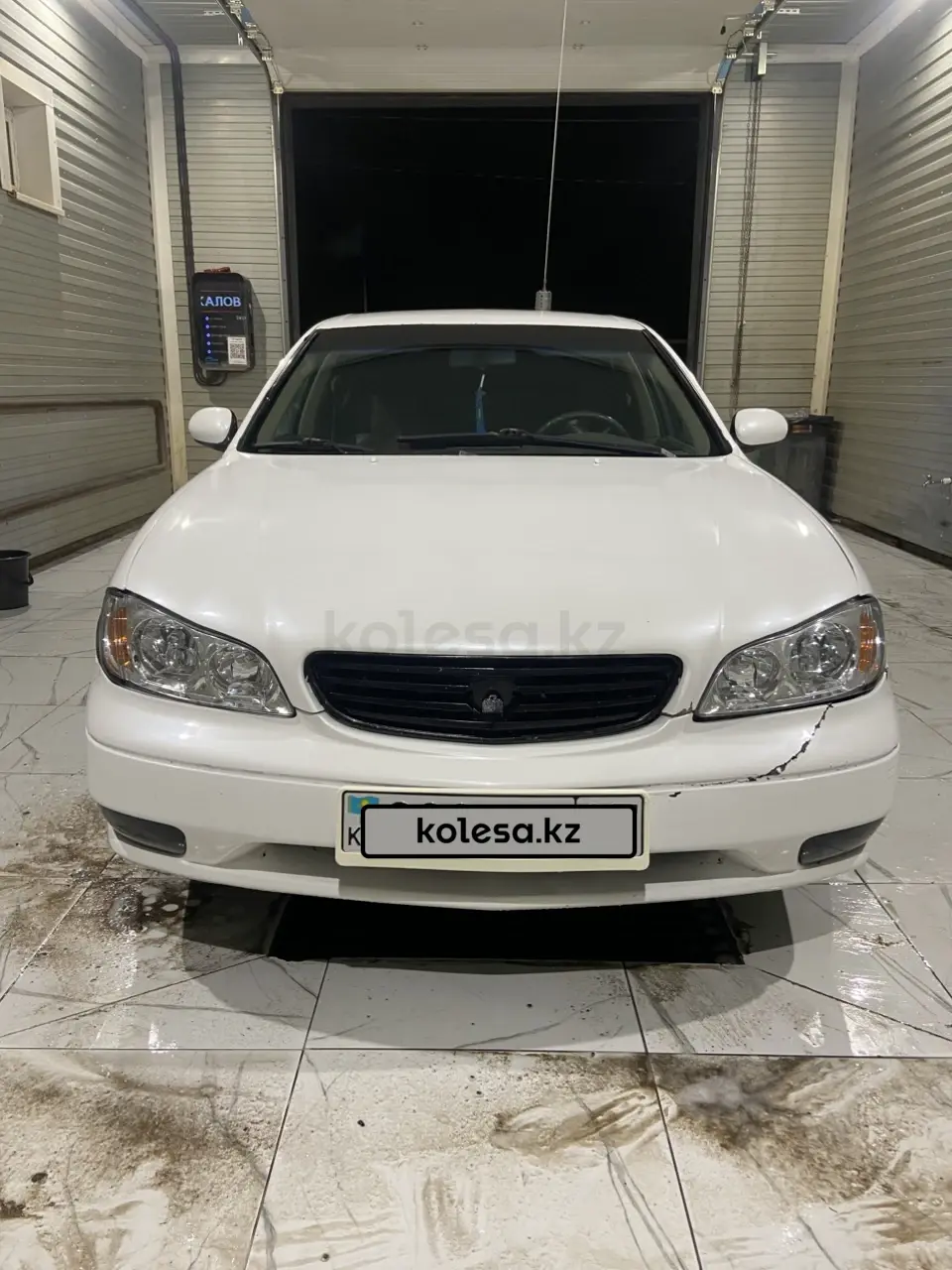 Nissan Maxima, 2000