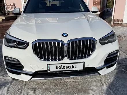 BMW X5 2019 года за 34 000 000 тг. в Астана