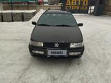 Volkswagen Passat 1994 годаүшін2 380 000 тг. в Семей