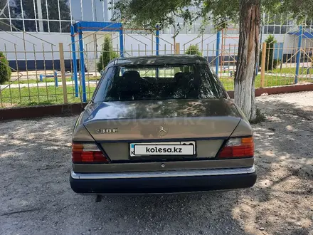 Mercedes-Benz E 230 1993 года за 1 200 000 тг. в Тараз – фото 7