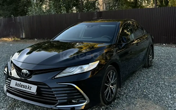 Toyota Camry 2021 года за 17 000 000 тг. в Павлодар