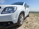 Chevrolet Orlando 2014 года за 5 700 000 тг. в Алматы – фото 2