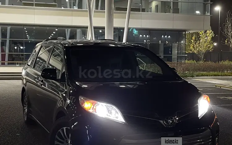 Toyota Sienna 2018 года за 13 000 000 тг. в Кызылорда